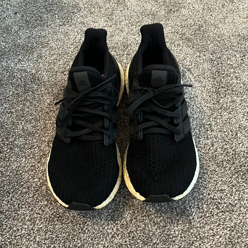 women's adidas ultra boosts